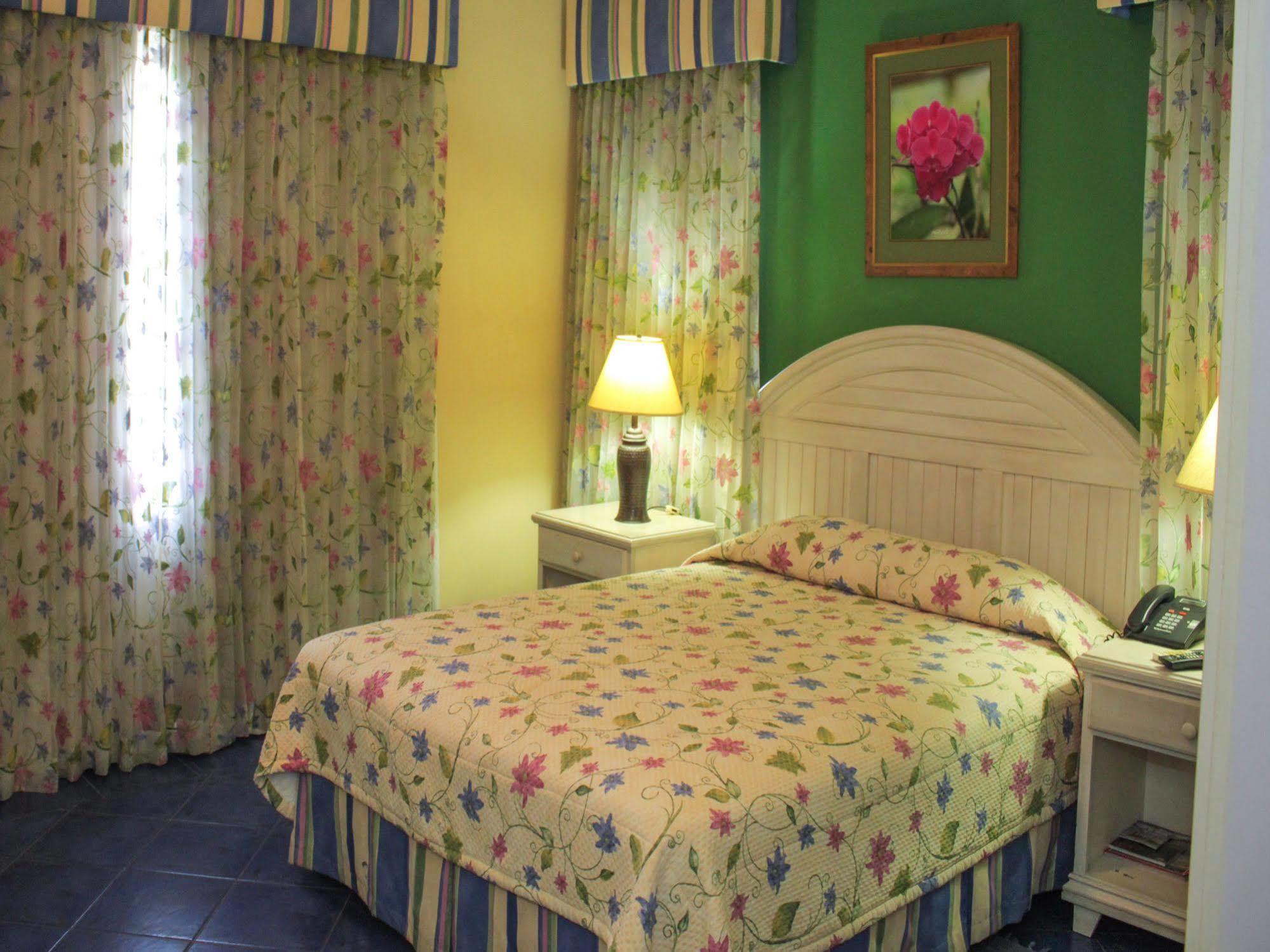 Port of Spain L'Orchidee Boutique Hotel מראה חיצוני תמונה