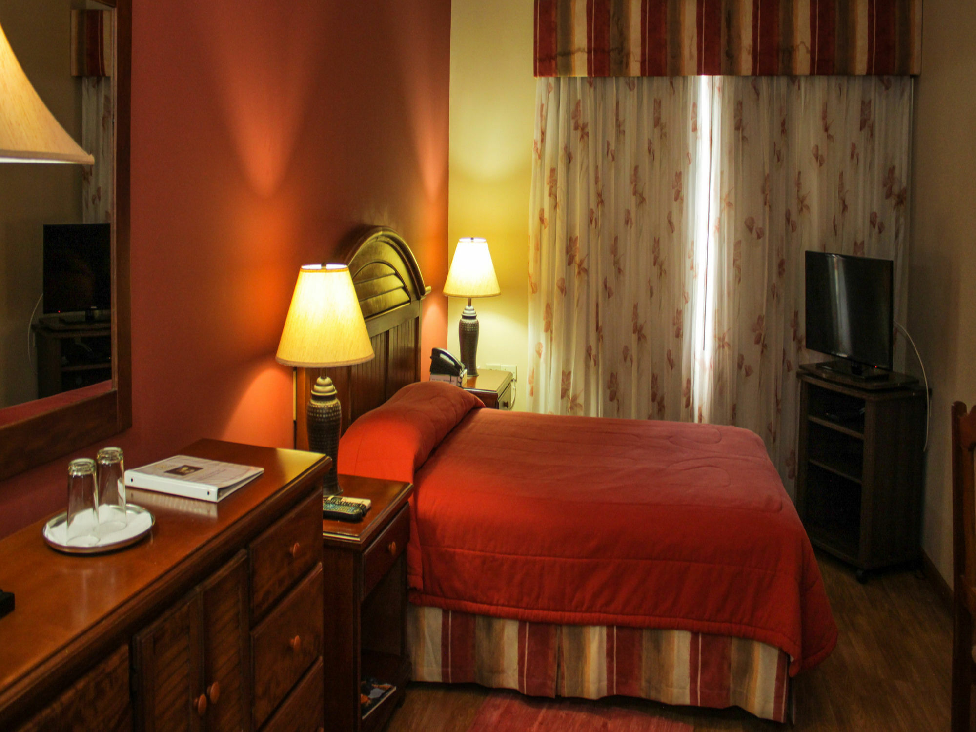 Port of Spain L'Orchidee Boutique Hotel מראה חיצוני תמונה